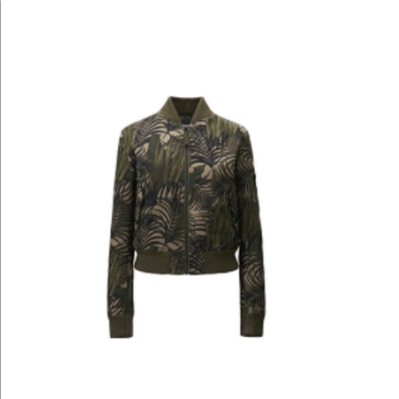 UNIQLO X CARINE ROTIFIELD - Picture 2 of 6